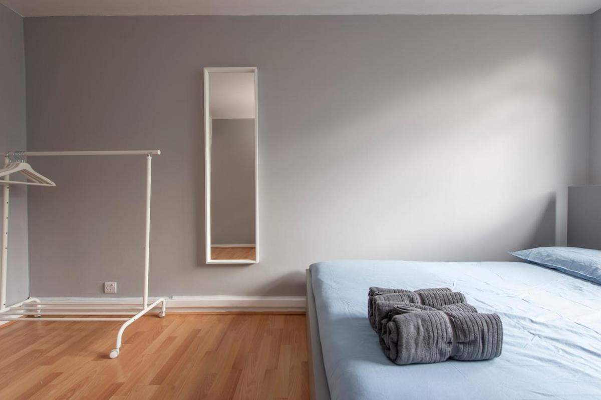 Lovely 2-Bed 20 Mins To Central Лондон Экстерьер фото