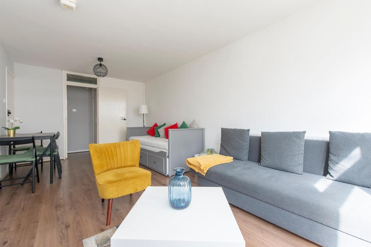 Lovely 2-Bed 20 Mins To Central Лондон Экстерьер фото