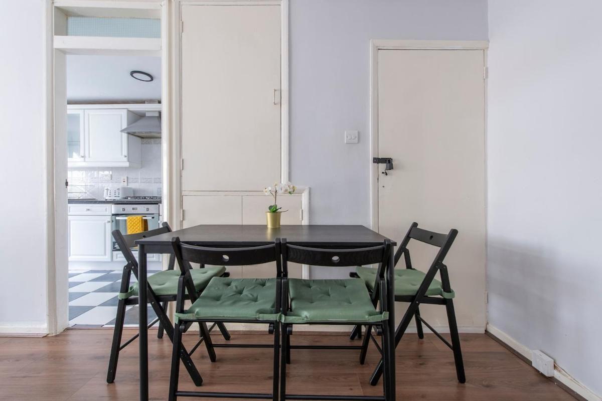 Lovely 2-Bed 20 Mins To Central Лондон Экстерьер фото